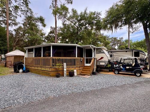 25208 Ne 143rd St, SALT SPRINGS, FL, 32134 | Card Image