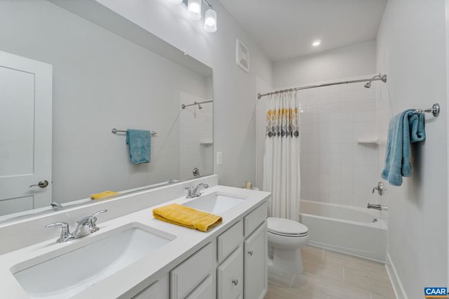 B - 802 Wesley Ln, Condo with 3 bedrooms, 3 bathrooms and null parking in CHARLOTTESVILLE VA | Image 34