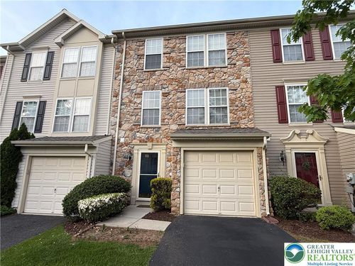 4539 Jasmine Dr, Center Valley, PA, 18034-8509 | Card Image