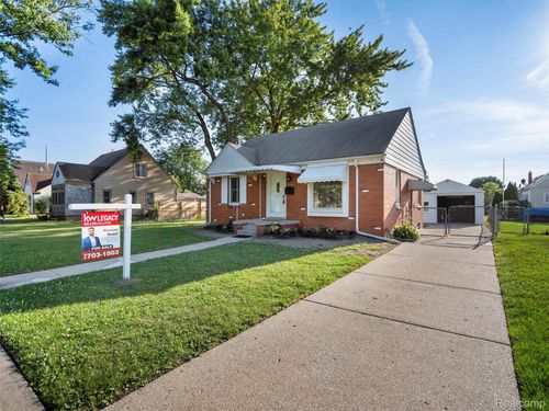 6555 Merriman Rd, Garden City, MI, 48135-1954 | Card Image