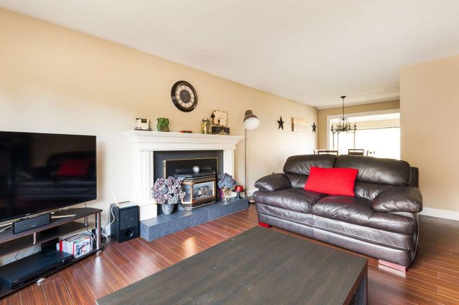 2631 127 A Street, House other with 5 bedrooms, 2 bathrooms and 5 parking in Surrey BC | Image 3