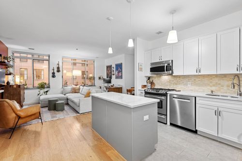 apt-307-25 Mcwilliams Pl, Jersey City, NJ, 07302-1650 | Card Image