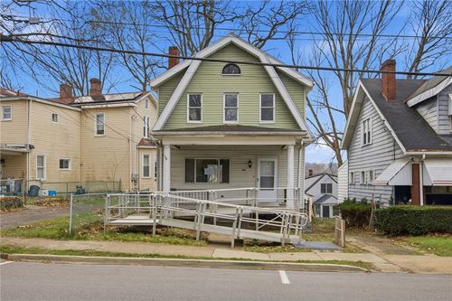 810 Jackman Ave, Avalon, PA, 15202-2718 | Card Image
