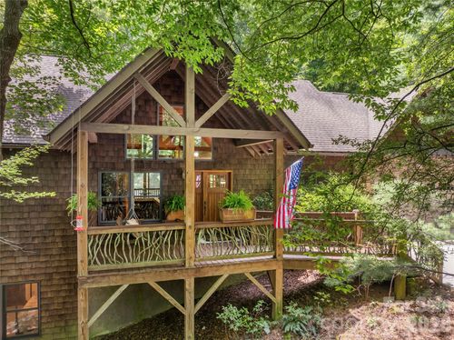 129 Nodatsi Ct, Brevard, NC, 28712-7491 | Card Image