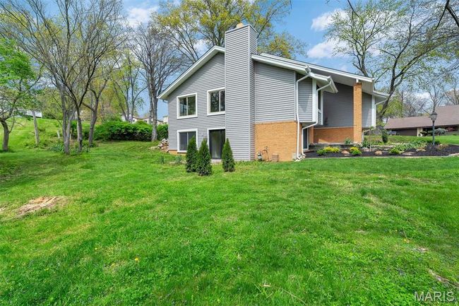 15261 Springrun Dr, House other with 5 bedrooms, 3 bathrooms and 2 parking in Chesterfield MO | Image 32