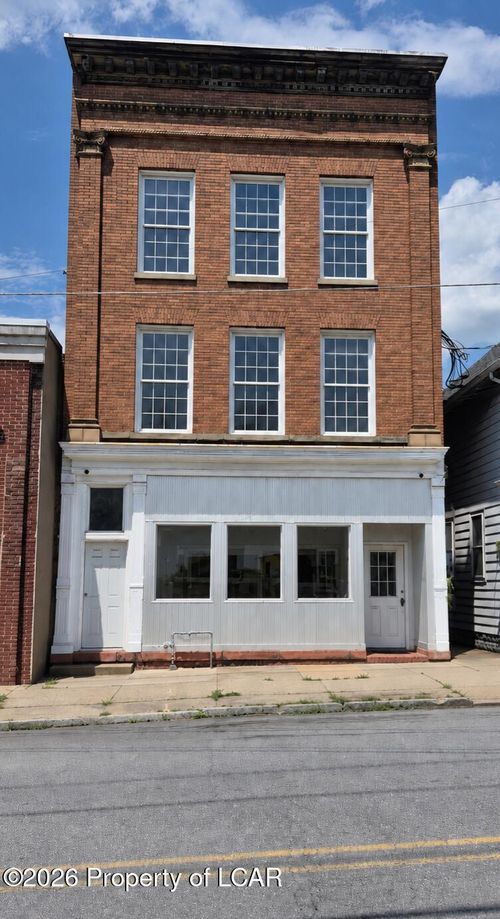 294 Scott St, Wilkes Barre, PA, 18702-5521 | Card Image