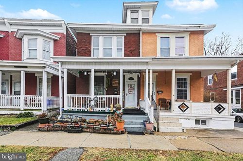 2031 Swatara St, HARRISBURG, PA, 17104-1941 | Card Image