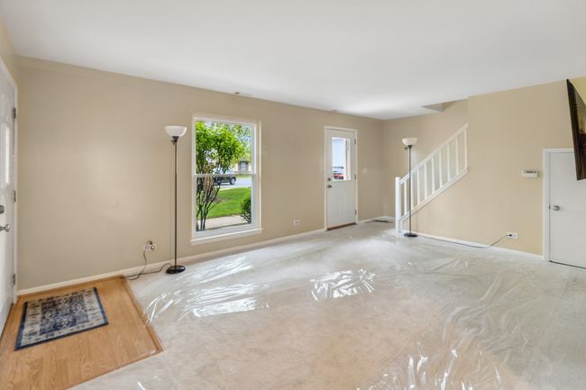 U11 - 820 Pahl Rd, Home with 2 bedrooms, 2 bathrooms and 2 parking in Elk Grove Village IL | Image 5