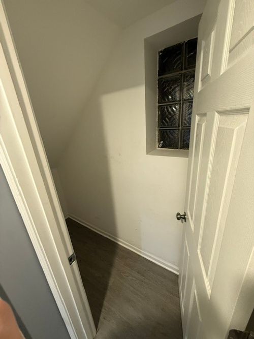 g-323 22nd Ave, Bellwood, IL, 60104-1683 | Card Image