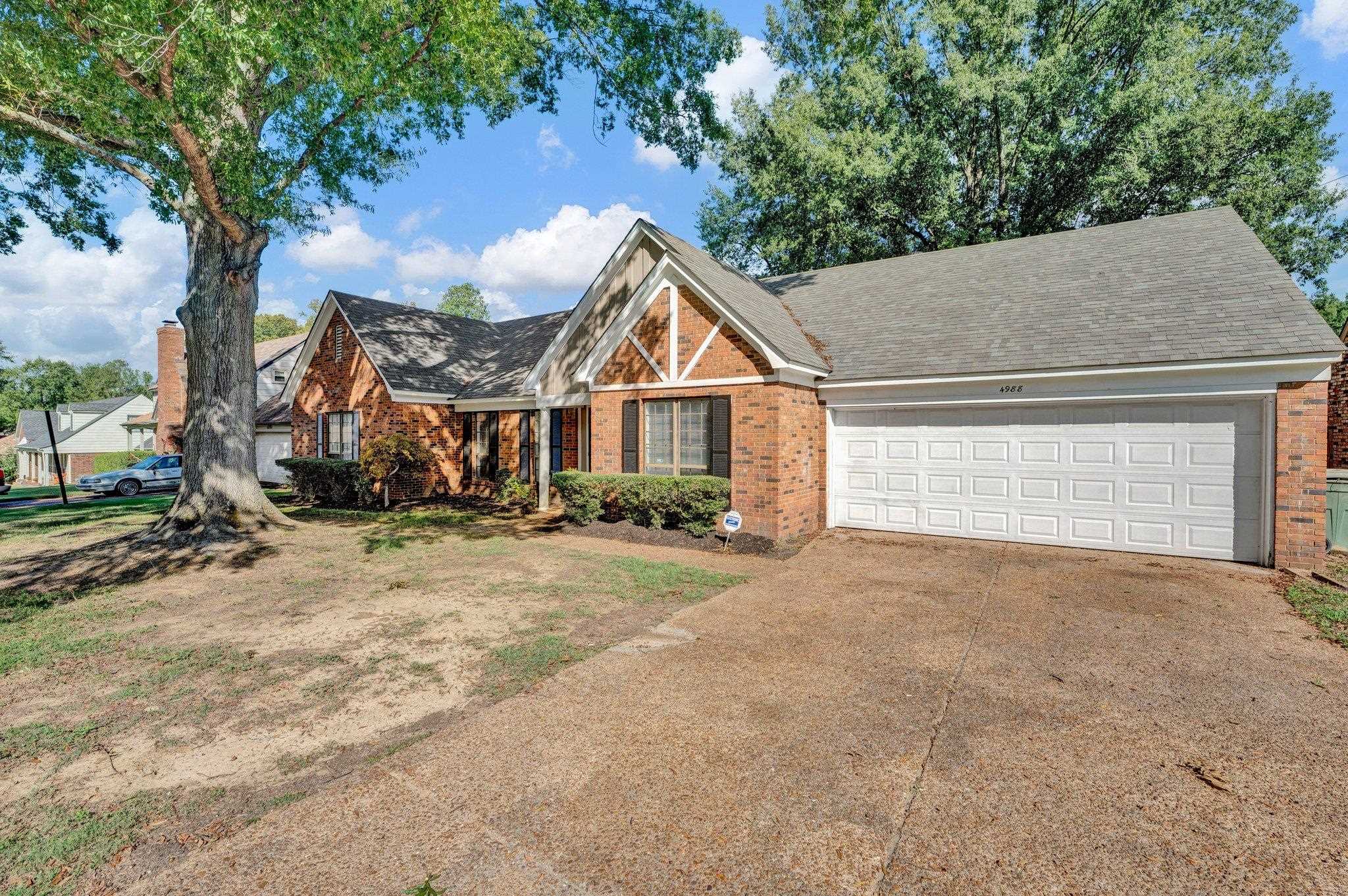 Ridge Tree Dr, Memphis, TN 38128