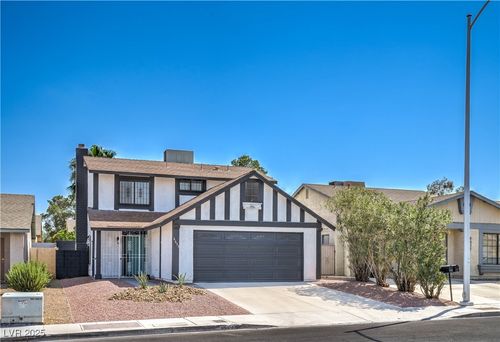 6633 Gazelle Dr, Las Vegas, NV, 89108-2724 | Card Image