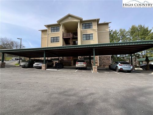 402-155 Gateway, Boone, NC, 28607 | Card Image