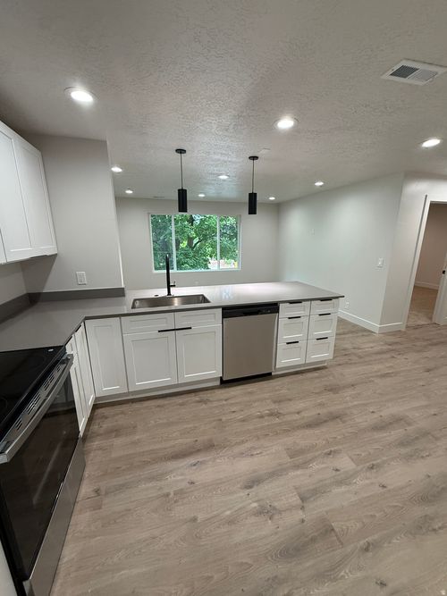 c-26-1860 W 500 N, Salt Lake City, UT, 84116-2475 | Card Image