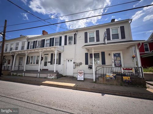 22 W Canal St, DOVER, PA, 17315-1405 | Card Image
