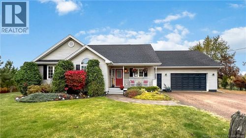 {{alt}} | Card Image