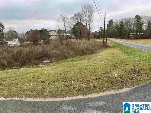 27-100 Amanda Dr, Vincent, AL, 35178-7868 | Card Image