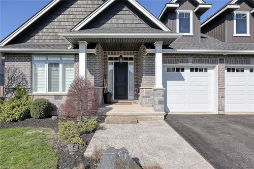 22 Av Cynthia, Mount Elgin, ON, N0J1N0 | Card Image