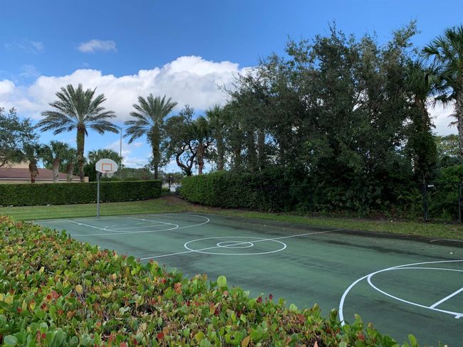138 Sw Walking Path, Townhouse with 3 bedrooms, 3 bathrooms and null parking in Stuart FL | Image 27