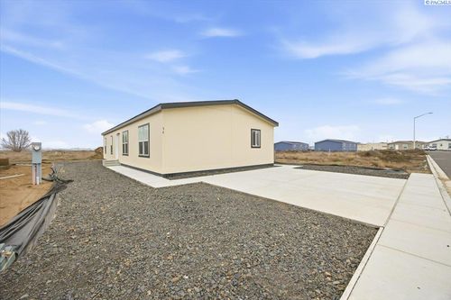 32-2681 E Edison Ave, Sunnyside, WA, 98944 | Card Image