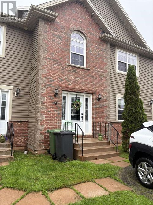 15 Cameron Hts, Stratford, PE, C1B0A8 | Card Image