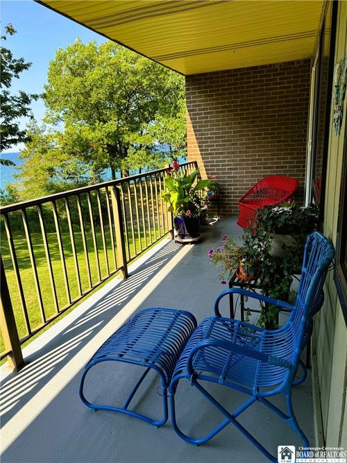 1308 Edgewater Dr, Westfield, NY, 14787-9514 | Card Image