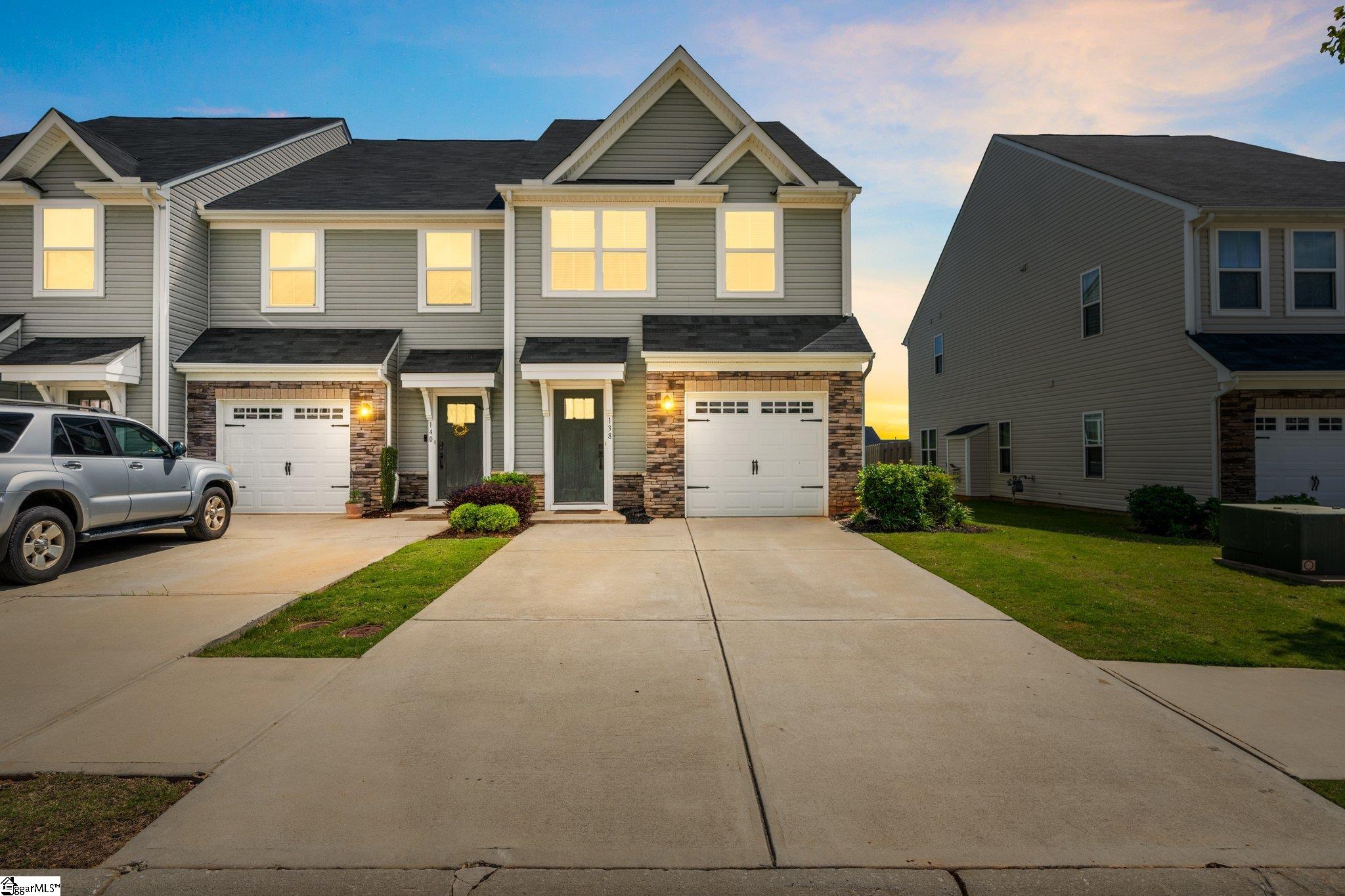Roseridge Dr, Simpsonville, SC 29681