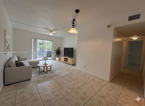 apt-12-1c-4354 Nw 9th Ave, Deerfield Beach, FL, 33064-1731 | Card Image