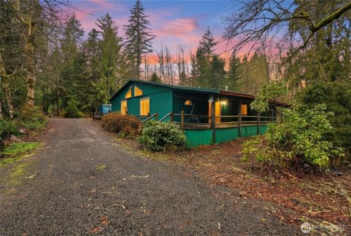 40408 Ne Cedar Ridge Rd, AMBOY, WA, 98601-4205 | Card Image