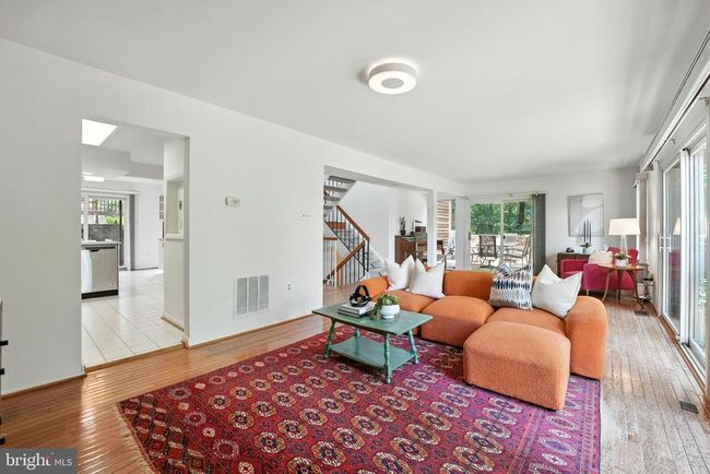 2151 Cabots Point Ln, Townhouse with 4 bedrooms, 3 bathrooms and null parking in RESTON VA | Image 13