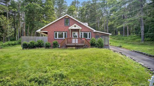52 Luxton Lake Rd, Narrowsburg, NY, 12764-6307 | Card Image