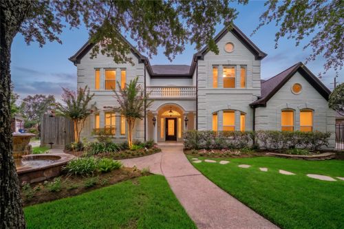 5682 Grand Floral Blvd, Houston, TX, 77041-5524 | Card Image