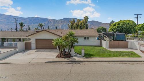 352 Moultrie Pl, Santa Paula, CA, 93060-3260 | Card Image