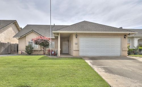 3732 Incline Way, Riverbank, CA, 95367-3051 | Card Image