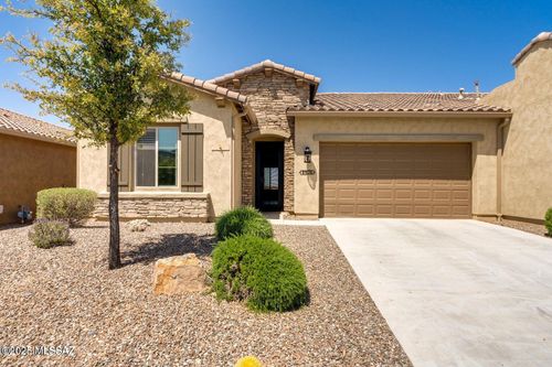 61070 E Slate Rd, Oracle, AZ, 85623-7475 | Card Image