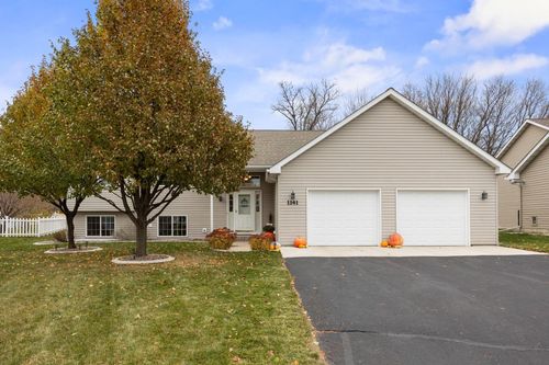 1141 Blackbird Dr Sw, Hutchinson, MN, 55350-3810 | Card Image