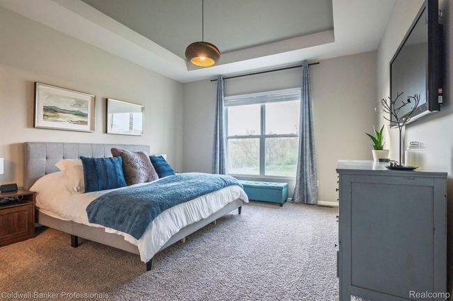 Primary Bedroom | Image 21