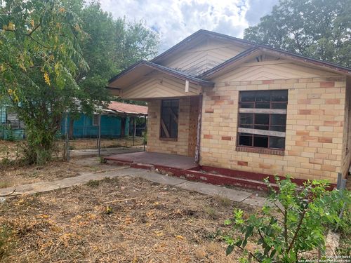 206 Mercedes St, San Antonio, TX, 78207-7739 | Card Image