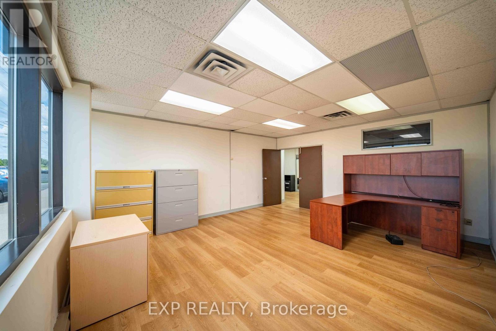 Commercial Lease in Ottawa 5