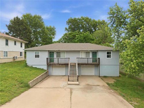 1505-7 N 63rd Terrace, Kansas City, KS, 66102 | Card Image