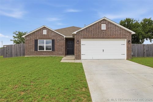 10014 E 106th Ct N, Owasso, OK, 74055-7847 | Card Image