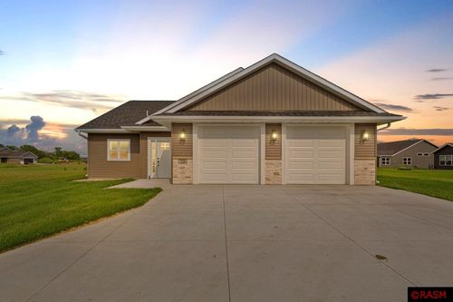 105 Gray Fox Path, Eagle Lake, MN, 56024 | Card Image