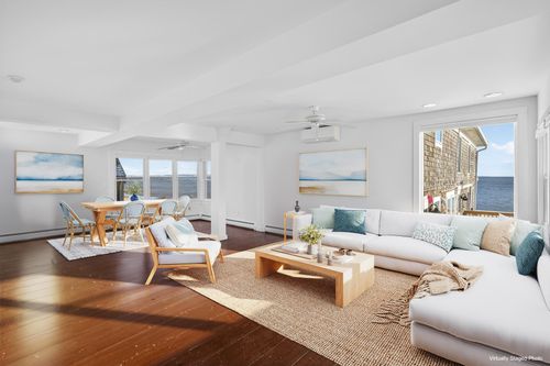 unit-3-539 Commercial Street, Provincetown, MA, 02657 | Card Image