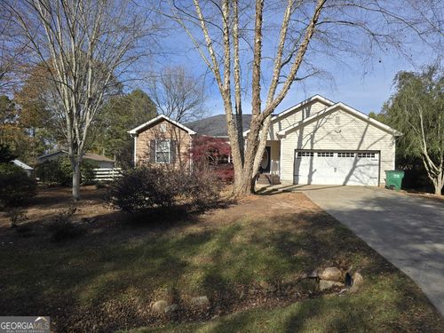 396 Willis Rd, Lavonia, GA, 30553-3886 | Card Image