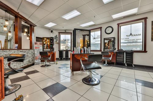 375 St Albert Rd, St Albert, AB, T8N3K8 | Card Image