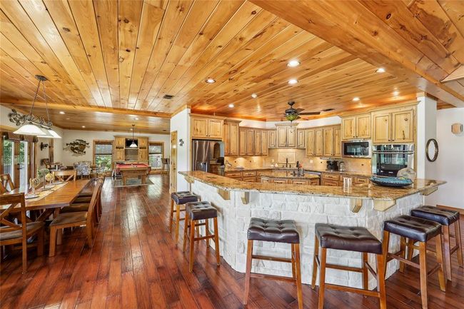 225 Mcgregor Dr, House other with 3 bedrooms, 4 bathrooms and null parking in Brookeland TX | Image 14