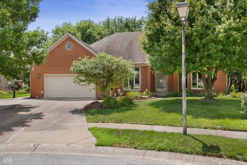 361 Country Woods Dr, Indianapolis, IN, 46217-5038 | Card Image