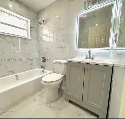 1-6035 Sw 39th St, Miramar, FL, 33023-5103 | Card Image
