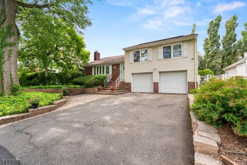 21 Ravine Ave, Nutley, NJ, 07110-2931 | Card Image