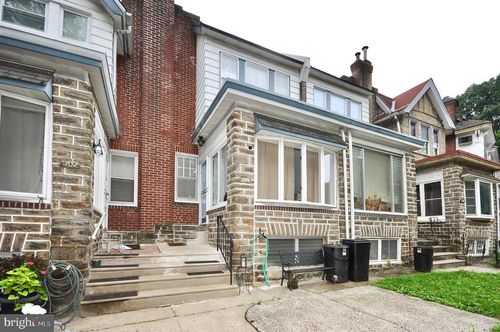 704 W Champlost St, PHILADELPHIA, PA, 19120-1301 | Card Image