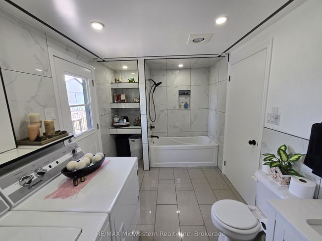 45320 St Michaels Rd, House other with 5 bedrooms, 3 bathrooms and 3 parking in Monkton ON | Image 20
